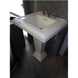 PORCELAIN PEDESTAL SINK AMERICAN STANDARD