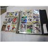 Image 2 : BINDER OF HOCKEY CARDS