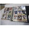 Image 3 : BINDER OF HOCKEY CARDS