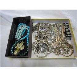 ESTATE PEARLS AND RHINESTONES