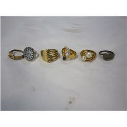 BAG OF ESTATE RINGS