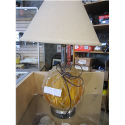 MID CENTURY TABLE LAMP