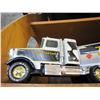 Image 2 : NYLINT PRESSED METAL 18 WHEELER SEMI TRUCK