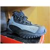 Image 6 : SIZE 10.5 AND 11 HIKING BOOTS
