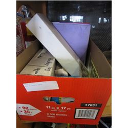BOX OF SPORTS CARDS