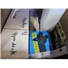 Image 3 : BOX OF SPORTS CARDS