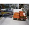 Image 1 : VINTAGE HOTWHEELS SUPER CHARGER GARAGE AND 96 CORVETTE MODEL