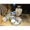 Image 1 : SHELF LOT OF ASAIN TEA SET AND VASE