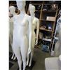 Image 2 : 2 6FT FEMALE MANNEQUINS ON STANDS