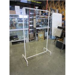ROLLING GARMENT RACK