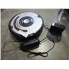 Image 1 : IROBOT ROOMBA W/ CHARGER