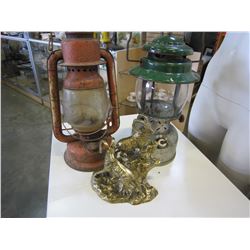 2 OIL LANTERNS AND METAL RAM FIGURE