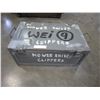 Image 1 : 1943 WW2 MILITARY BOX