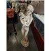 Image 2 : 3-1/2FT PORCELAIN FIGURE