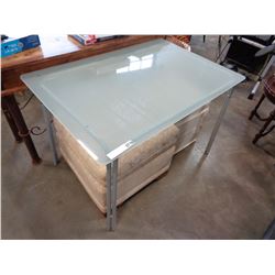 GLASSTOP DINING TABLE