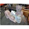 Image 1 : TRIPLE CAT STATUE