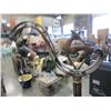 Image 2 : 2 ANTIQUE FLOOR LAMPS
