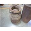 Image 2 : 2 ANTIQUE MILK CANS