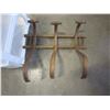 Image 2 : 3 DRAWER ORGANIZER AND COAT HANGER
