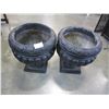 Image 1 : 2 BLACK 16"  PLASTIC PEDASTAL PLANTERS