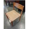 Image 2 : WOVEN CHAIR