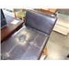 Image 3 : ASHLEY FLOOR MODEL BROWN BENCH WITH FLIP TOP