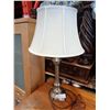 Image 1 : METAL TABLE LAMP DOUBLE LIGHT