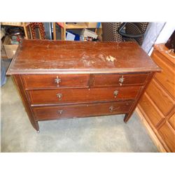 VINTAGE 4 DRAWER IN LAID DOVE TAIL DRESSER