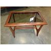 Image 1 : MID-CENTURY MODERN SIDE TABLE