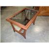 Image 2 : MID-CENTURY MODERN SIDE TABLE