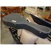 Image 1 : HARD DREADNOUGHT GUITAR CASE
