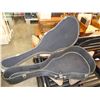 Image 2 : HARD DREADNOUGHT GUITAR CASE