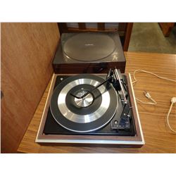 LLOYDS 6 TO 78 RECORD PLAYER GREAT BRITAIN