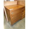Image 1 : 4 DRAWER MCM DRESSER
