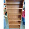 Image 2 : TEAK BOOKSHELF