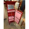 Image 3 : QUEEN ANNE STYLE JEWELERY CABINET