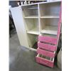 Image 2 : WHITE AND PINK KIDS WARDROBE