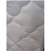 Image 2 : QUEENSIZE SIMMONS BEAUTYREST MANCHESTER TIGHT TOP MATTRESS MEDIUM FIRM