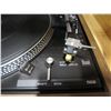 Image 2 : DUAL 522 AUTOMATIC BELT-DRIVE TURNTABLE