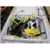 Image 1 : TRAY OF 3 DRONES W/ BATTERIES AND CHARGER