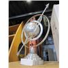 Image 2 : METAL GLOBE DECORATION