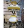 Image 1 : ANTIQUE PARLOR LAMP