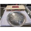 Image 1 : NATIVE WOOD BOX AND NATIVE SILVER PLATTER