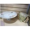 Image 1 : GDR CAKE PLATTER AND OTHER FIGURAL VASE