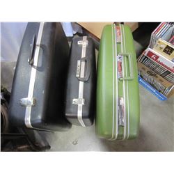 3 VINTAGE HARDSIDE SUITCASES W/ KEYS