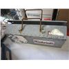 Image 3 : VINTAGE LOT OF FAN, TRAY, BLUE TACKLE BOX, AND SILVER TOOL BOX