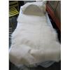 Image 3 : SHEEP SKIN AND WOOL BLANKET
