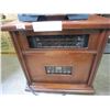 Image 3 : LOT OF 2 HEATERS - 1 IN WOODCASE, AND BLACK AND DECKER HEATERS