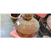 Image 2 : VINTAGE STAINED GLASS HANGING LIGHT