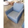 Image 1 : BLUE ARMCHAIR
